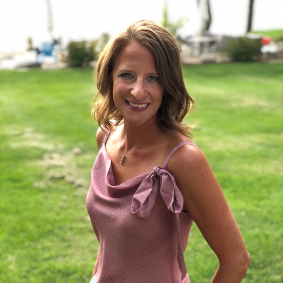 Meet your Posher, Brooke - Picture 1 of 1